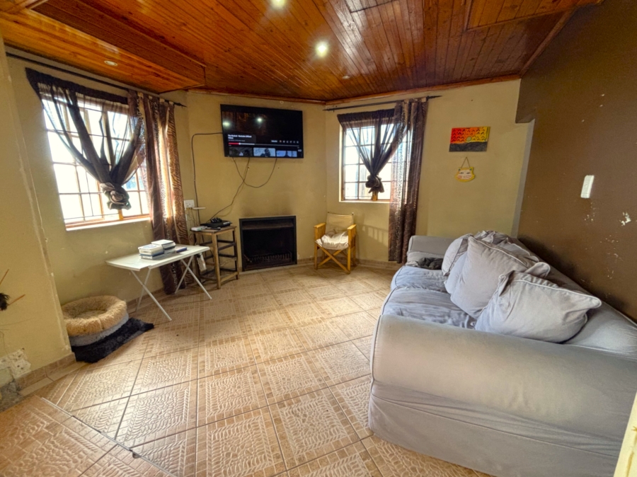 4 Bedroom Property for Sale in Tafelsig Western Cape